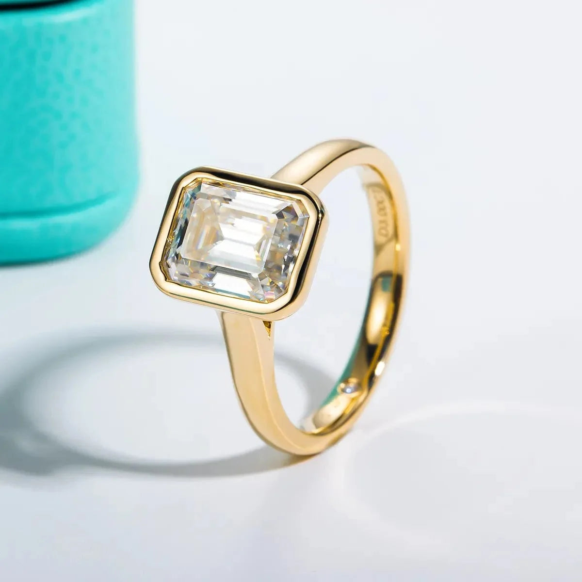 Bague de Fiançailles Meghan Markle - vue 1