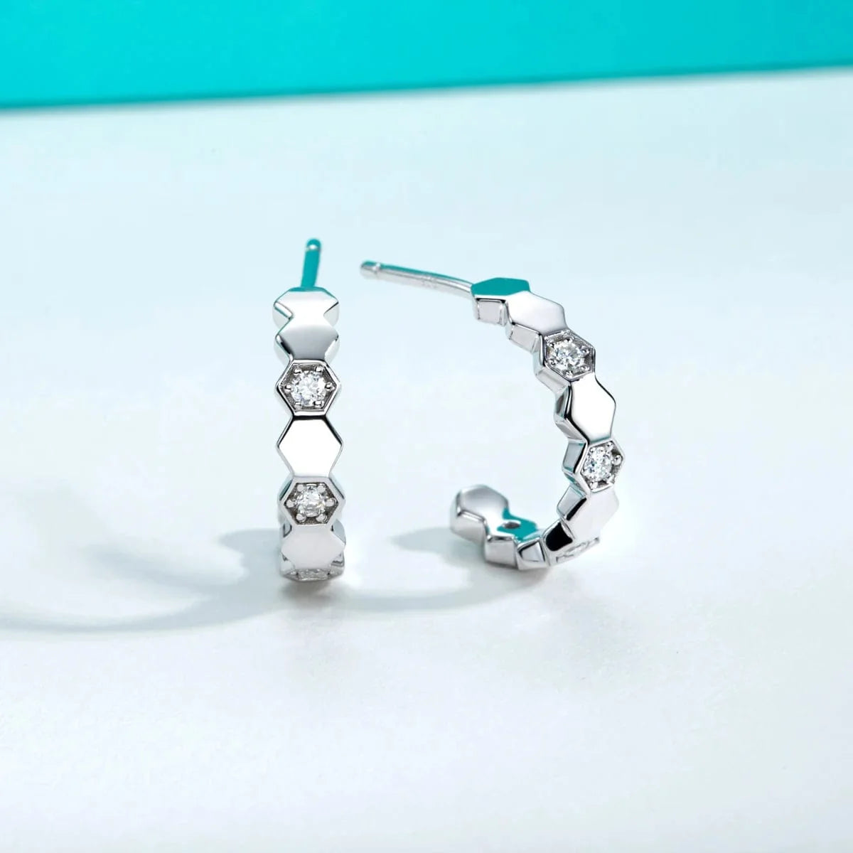 Boucle d’oreille Petit Diamant - vue 2